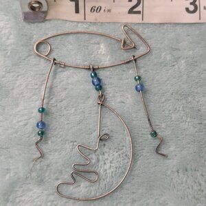 Vintage Wire Art Half Moon Brooch Pin